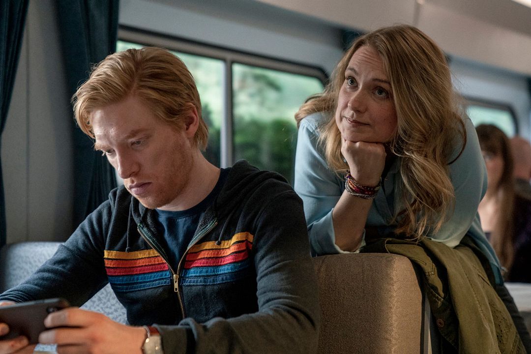 Run : Foto Domhnall Gleeson, Merritt Wever