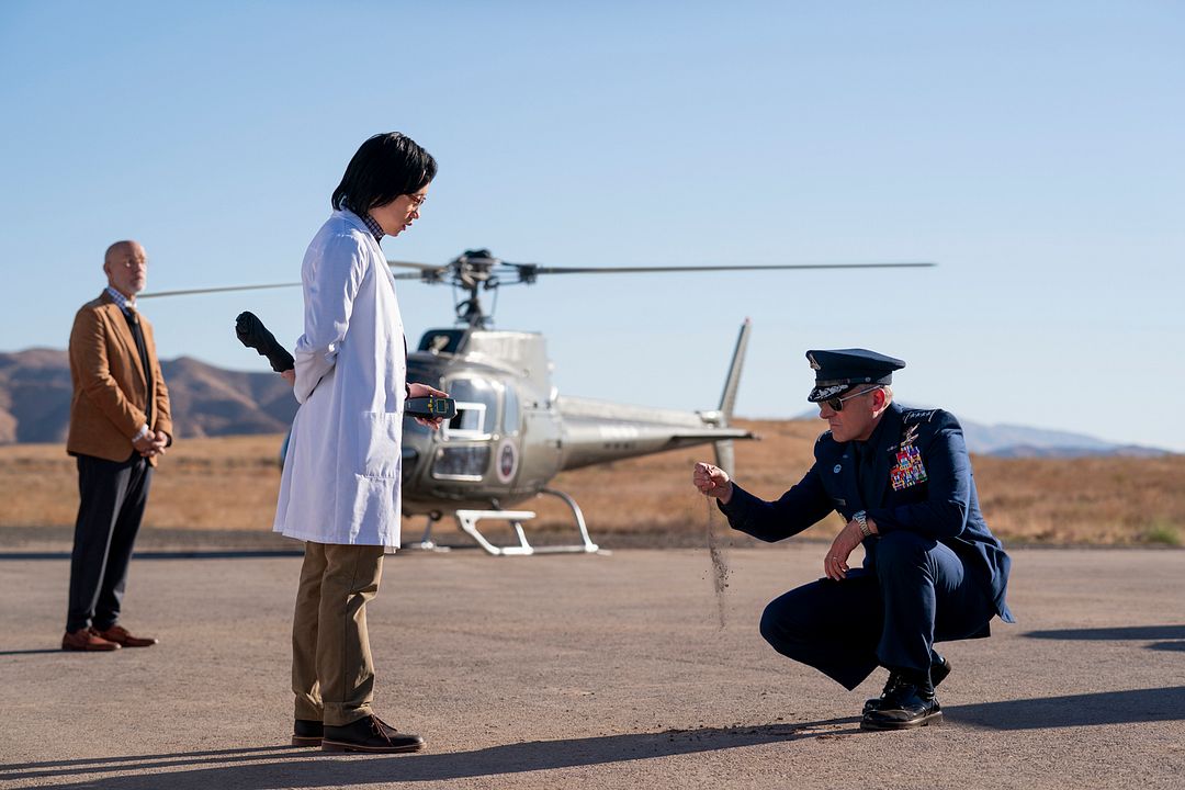 Fuerza Espacial : Foto Noah Emmerich, Jimmy O. Yang