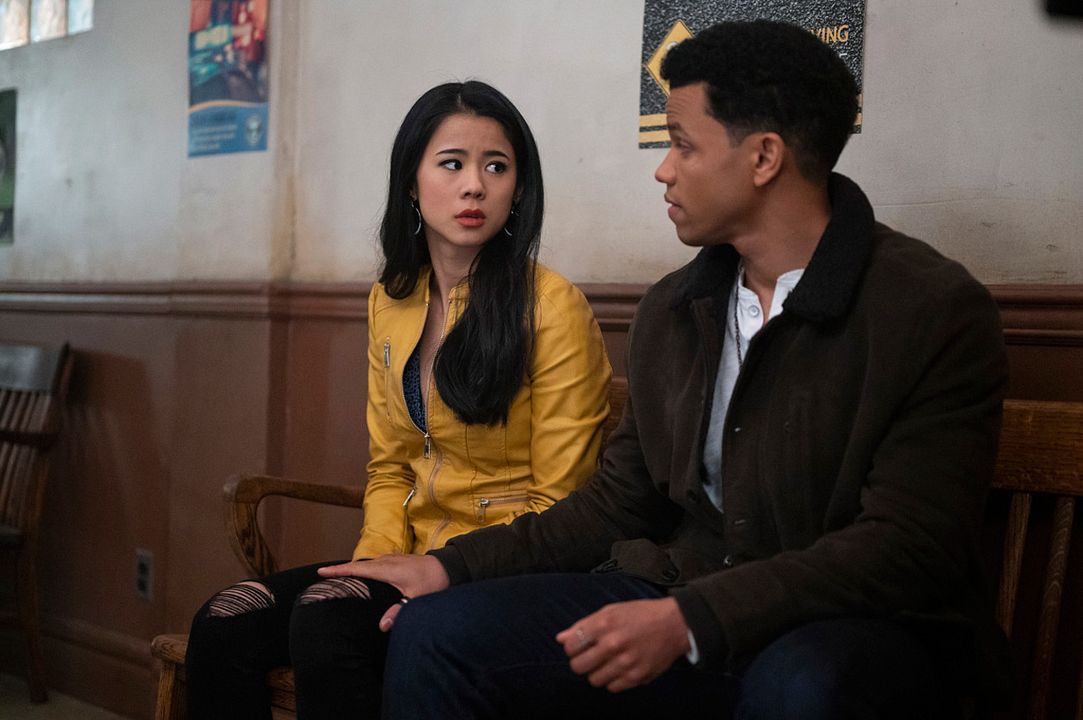 Nancy Drew : Foto Leah Lewis, Tunji Kasim