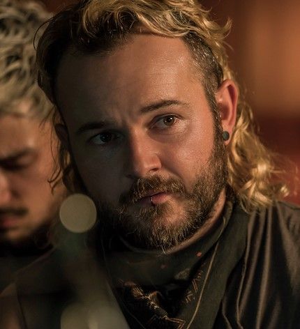 Póster Daniel Henshall