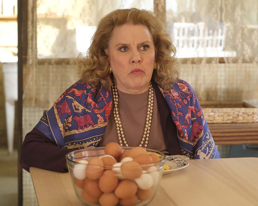 Bless This Mess : Foto Celia Weston