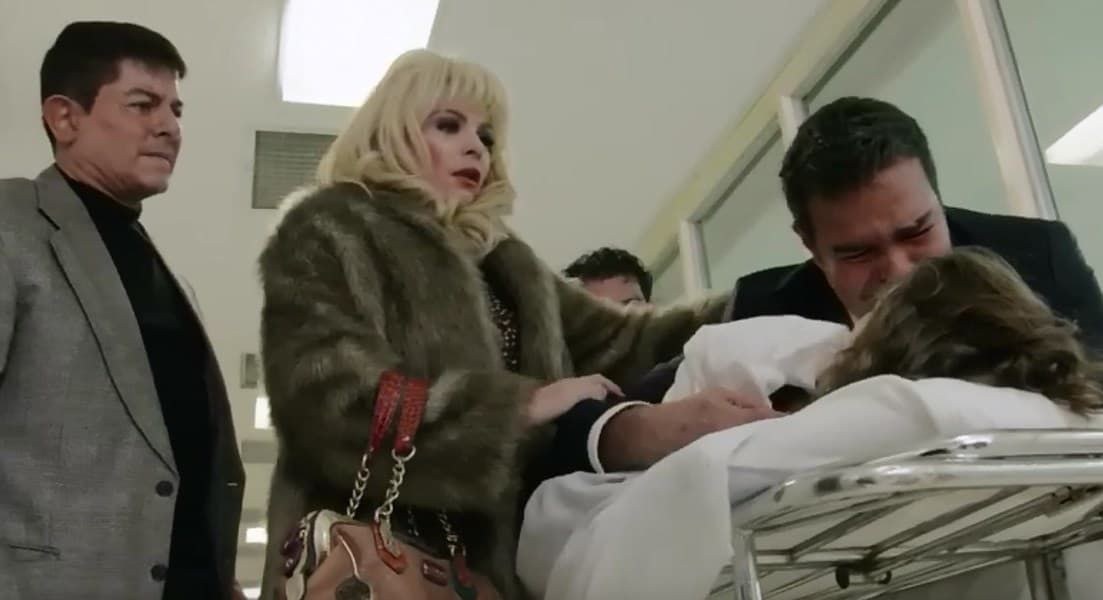 Silvia Pinal... frente a ti : Póster