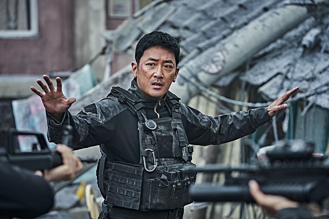 Ashfall: Alerta Roja : Foto