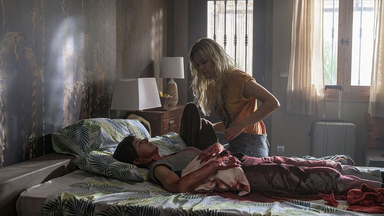 Vis a Vis: El Oasis : Foto Maggie Civantos