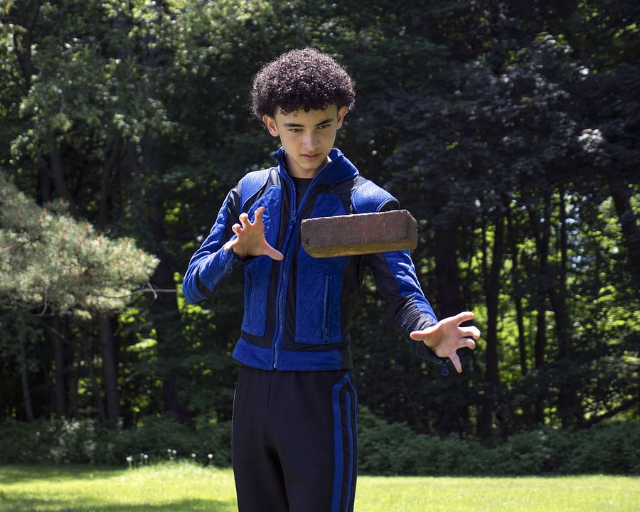 The Secret Society of Second-Born Royals : Foto