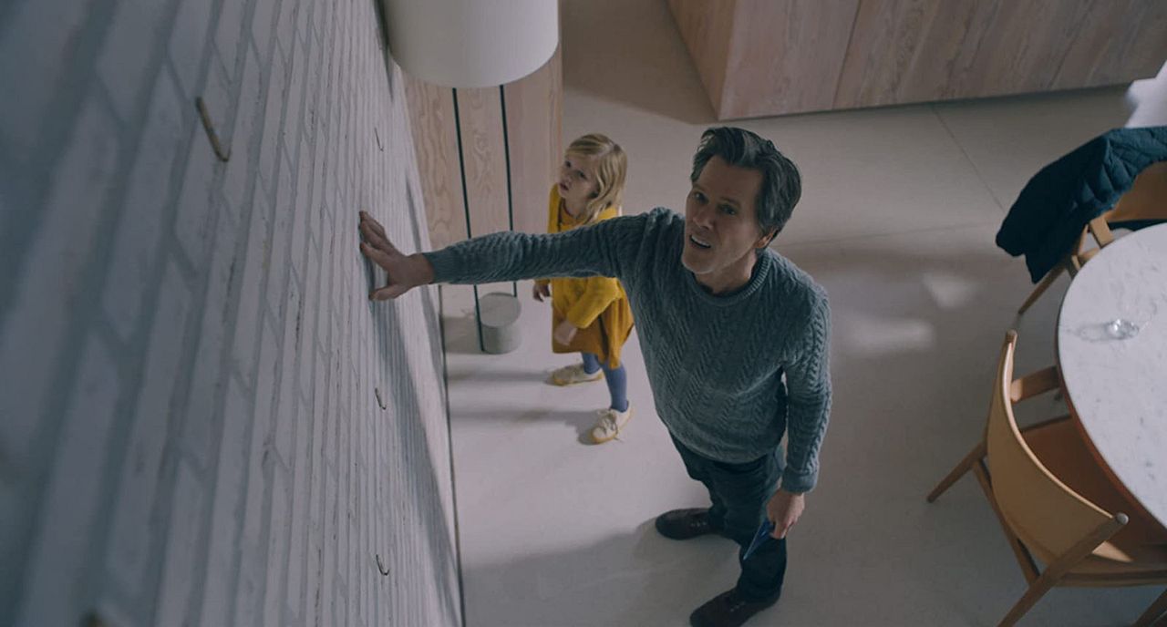 You Should Have Left : Foto Kevin Bacon