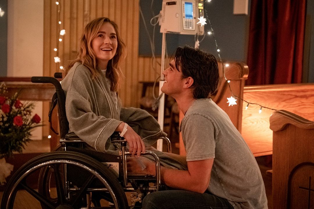 Mientras estés conmigo : Foto Britt Robertson, K.J. Apa