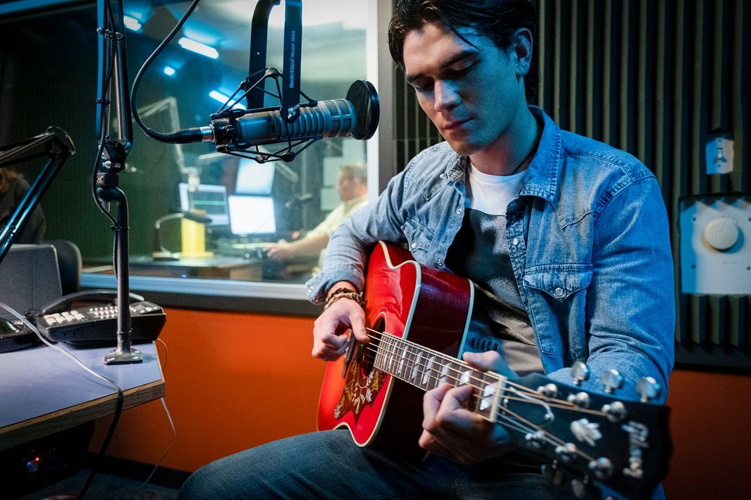 Mientras estés conmigo : Foto K.J. Apa