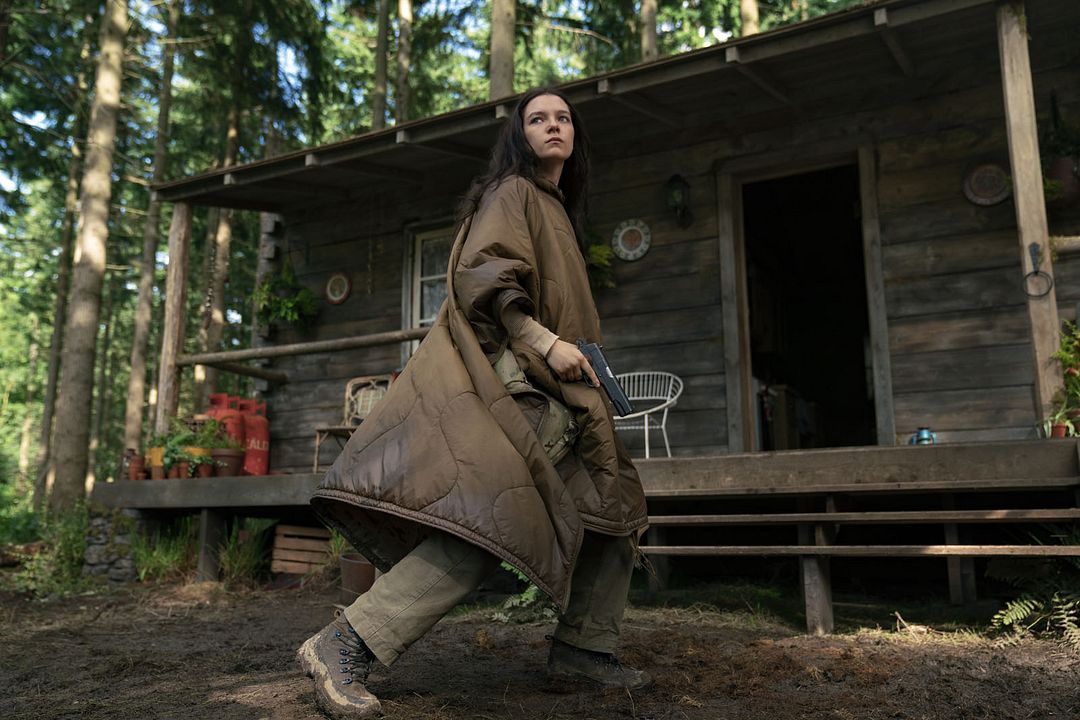 Foto Esme Creed-Miles