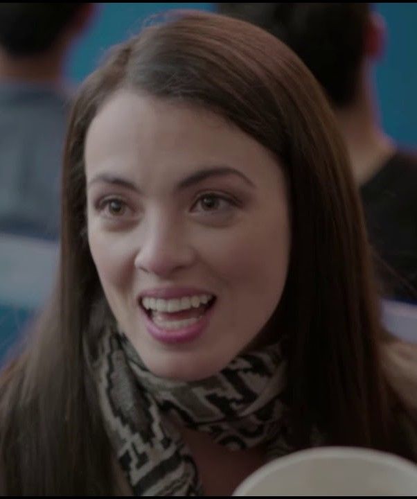 Póster Lucía Gómez-Robledo