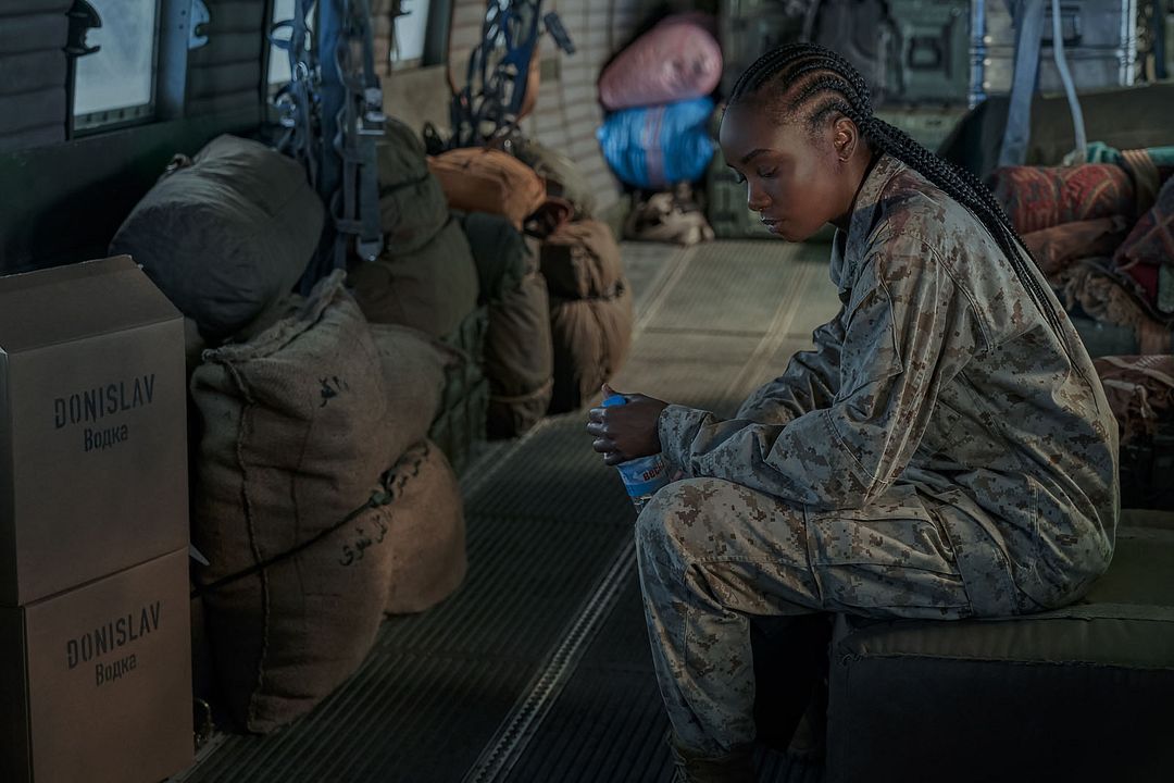 La vieja guardia : Foto KiKi Layne