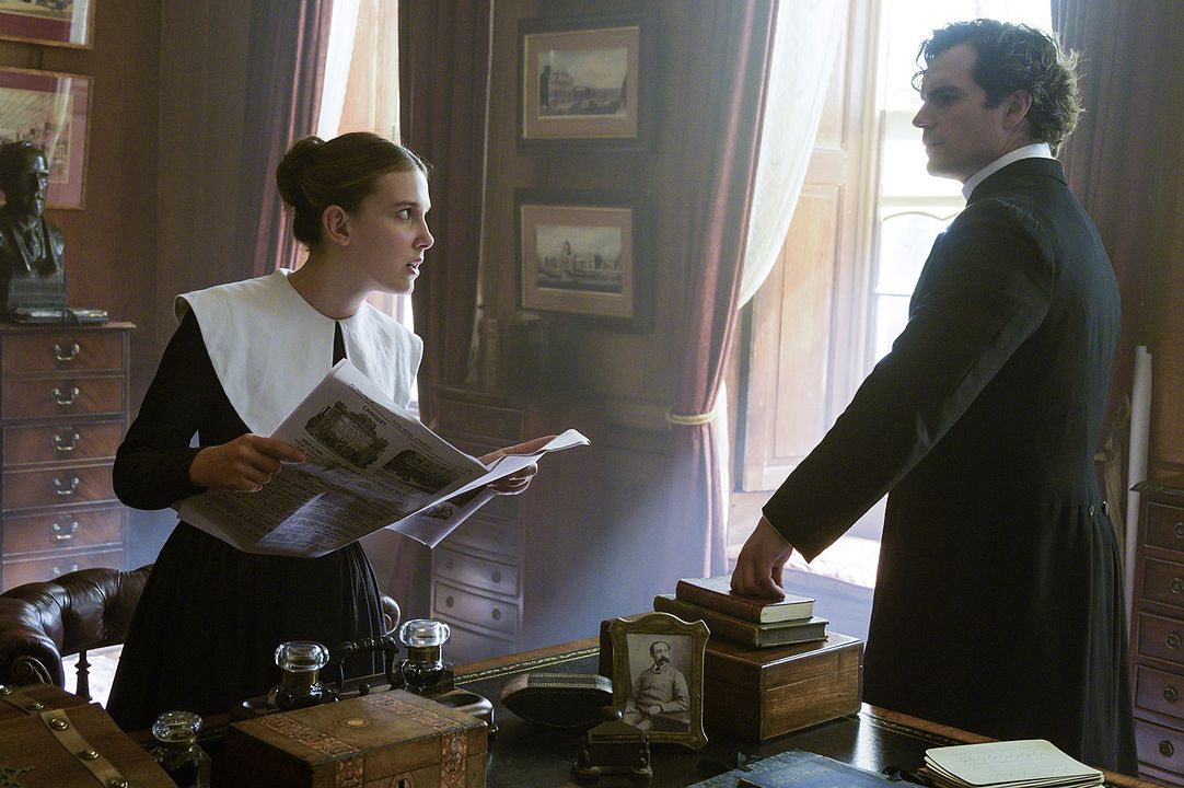 Enola Holmes : Foto Henry Cavill, Millie Bobby Brown