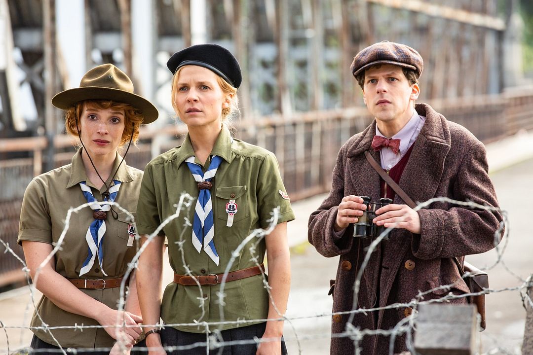 Resistance : Foto Clémence Poésy, Jesse Eisenberg