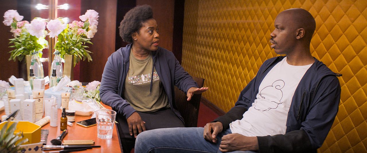 Quite Simply Black : Foto