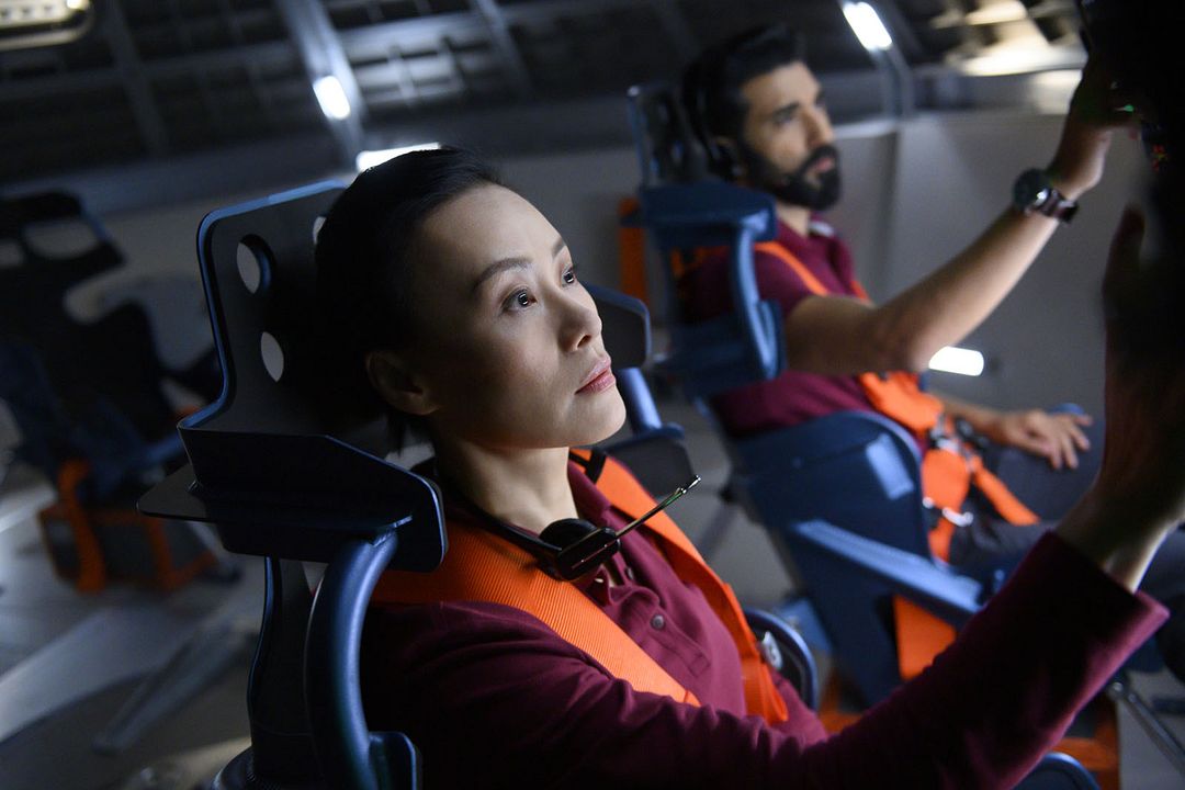 Away : Foto Vivian Wu