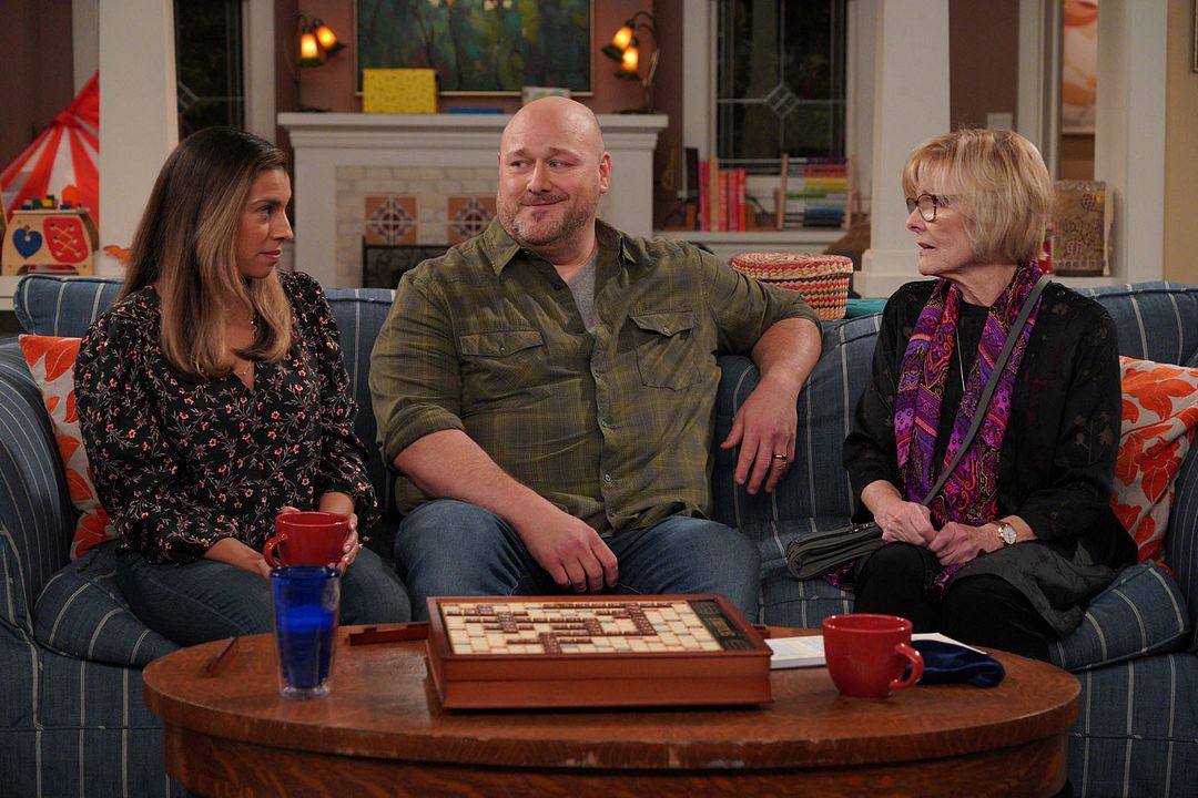 Foto Will Sasso, Jane Curtin, Christina Vidal