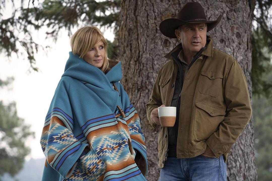 Yellowstone : Foto Kelly Reilly, Kevin Costner