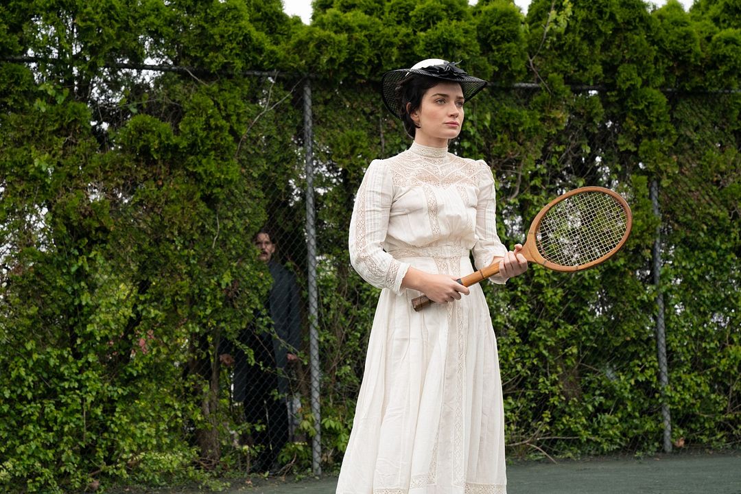 Tesla : Foto Eve Hewson