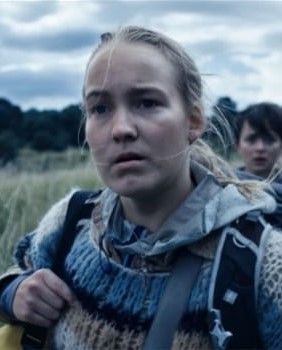 Póster Jessica Dinnage