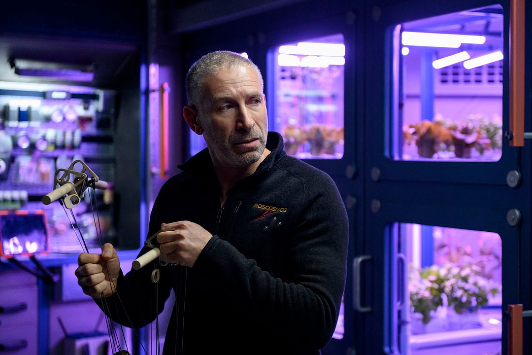 Away : Foto Mark Ivanir