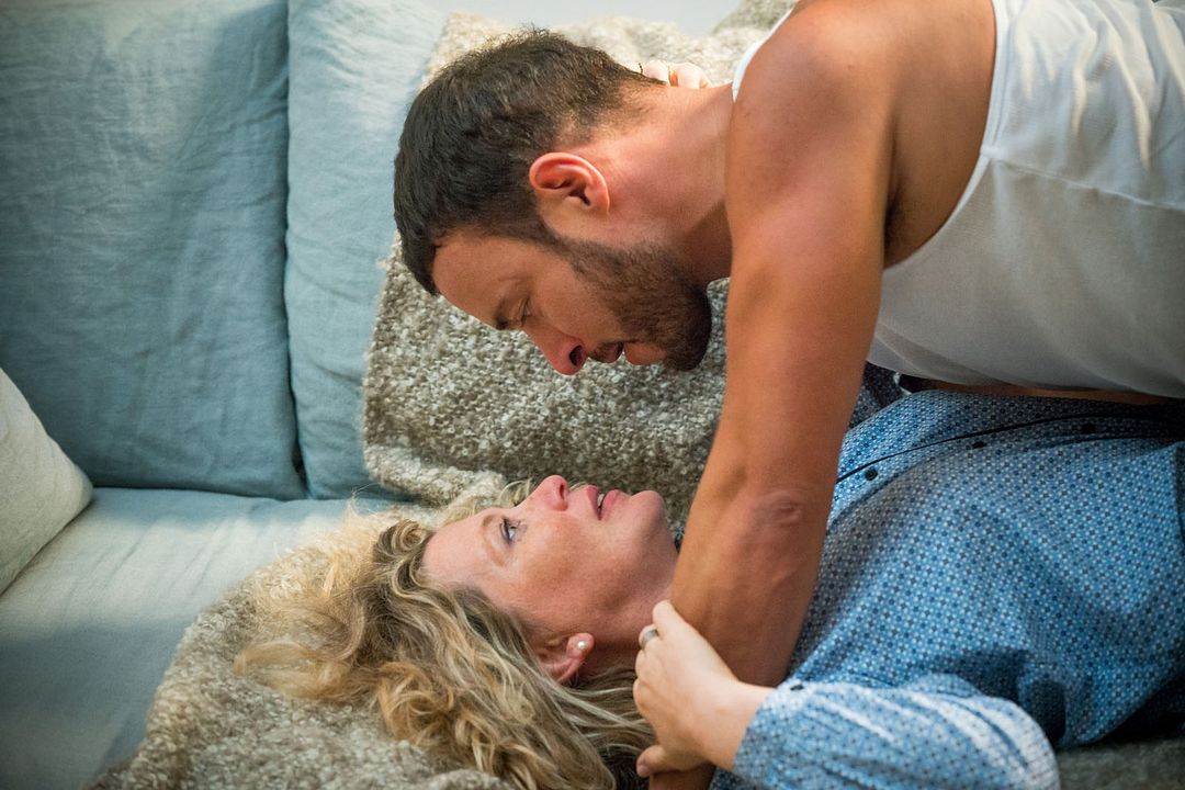 Candice Renoir : Foto