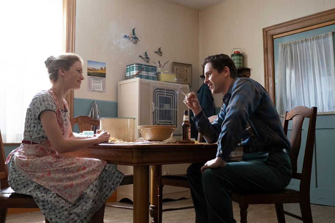 Falling : Foto Sverrir Gudnason, Hannah Gross