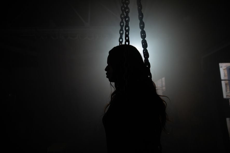 The Postcard Killings : Foto