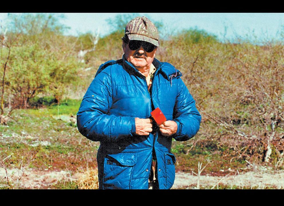 El valiente ve la muerte solo una vez : Foto