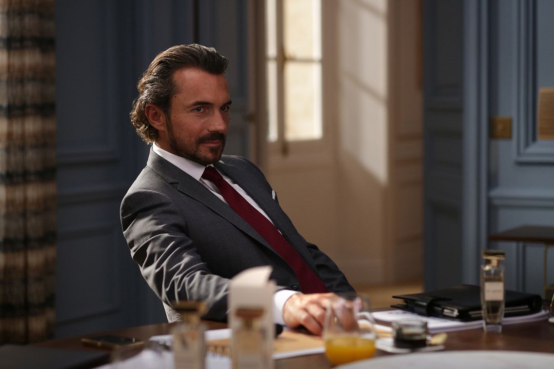 Emily en París : Foto William Abadie