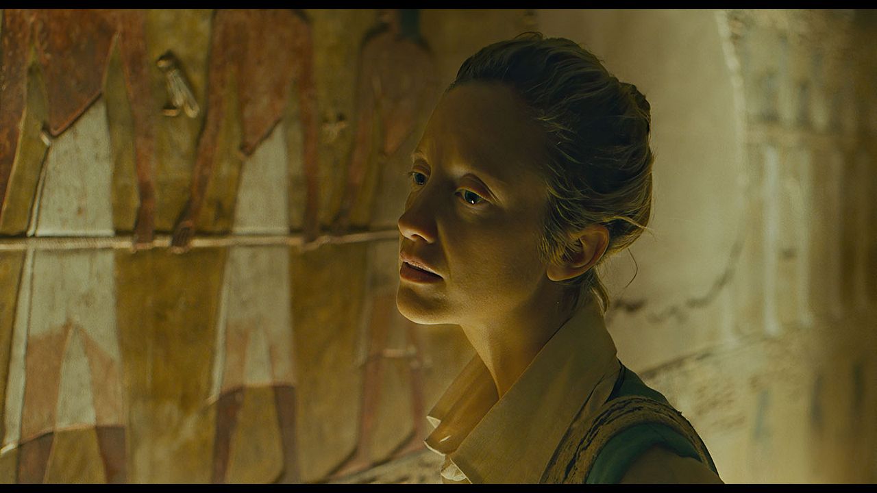 Luxor : Foto Andrea Riseborough