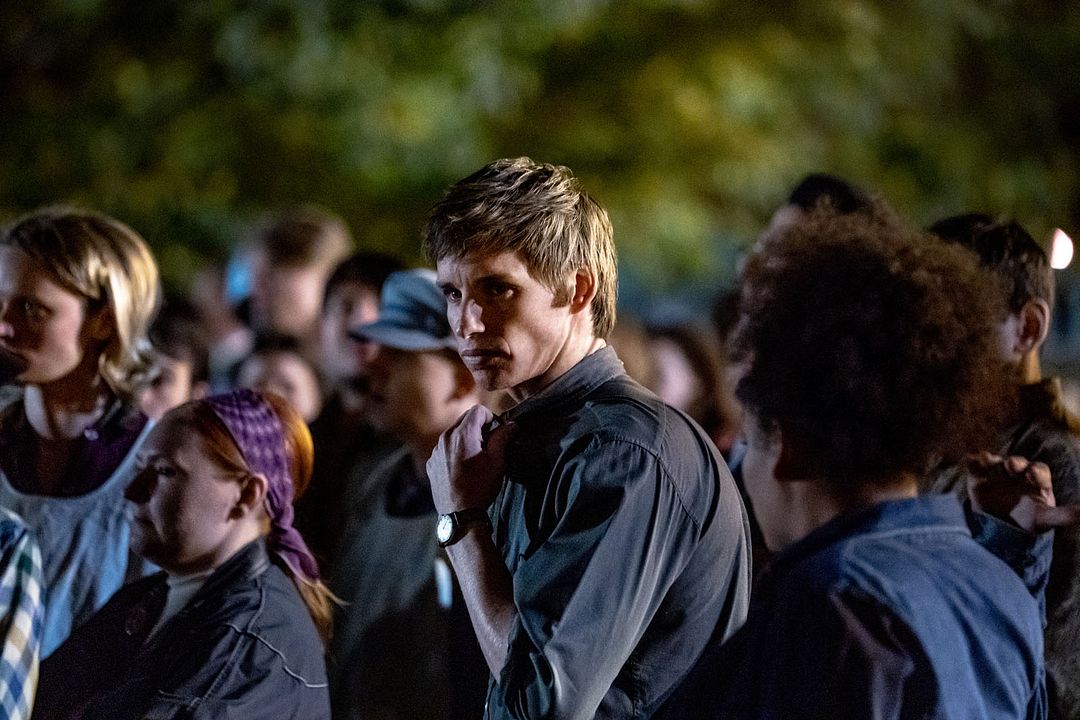 El juicio de los 7 de Chicago : Foto Eddie Redmayne