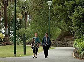 Please Like Me : Póster