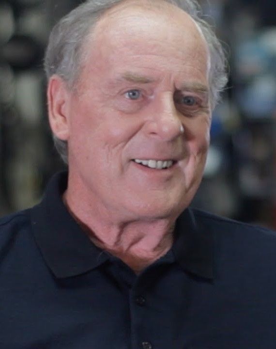 Póster Peter MacNeill