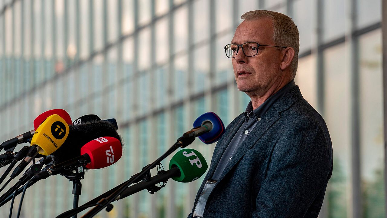 The investigation : Foto