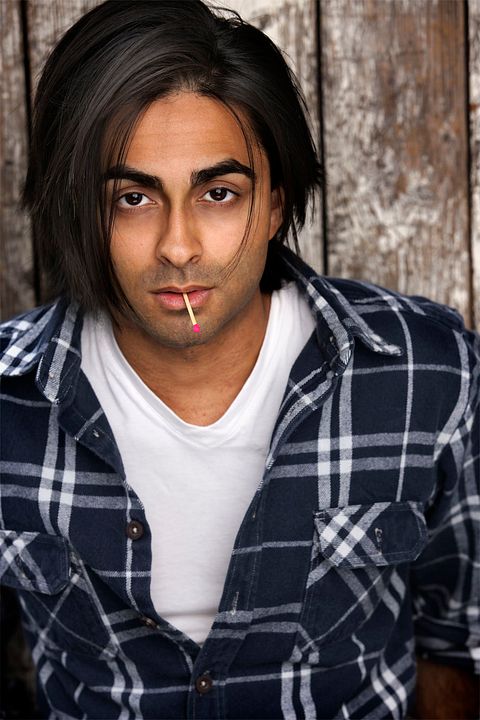 Póster Adi Shankar
