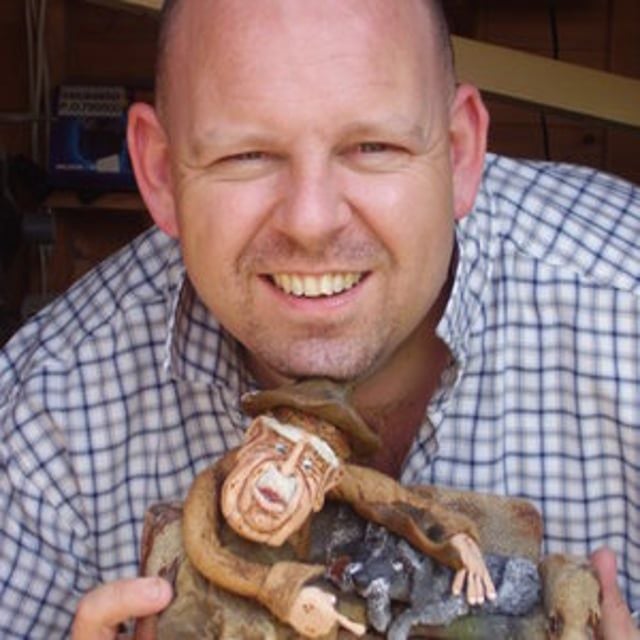 Póster Trevor Hardy