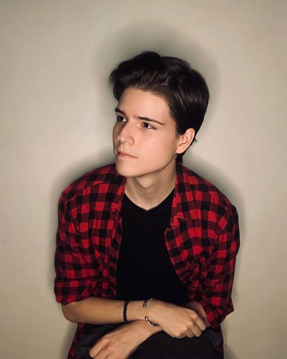 Póster Emilio Rafael Treviño