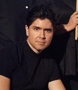 Póster Carlos Alfredo Jr.