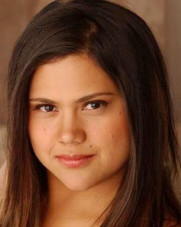 Póster Natasha Perez