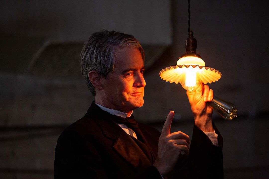 Tesla : Foto Kyle MacLachlan