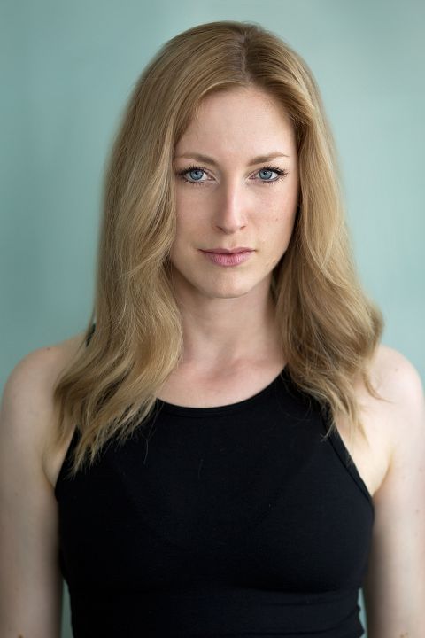 Póster Leanne Khol Young