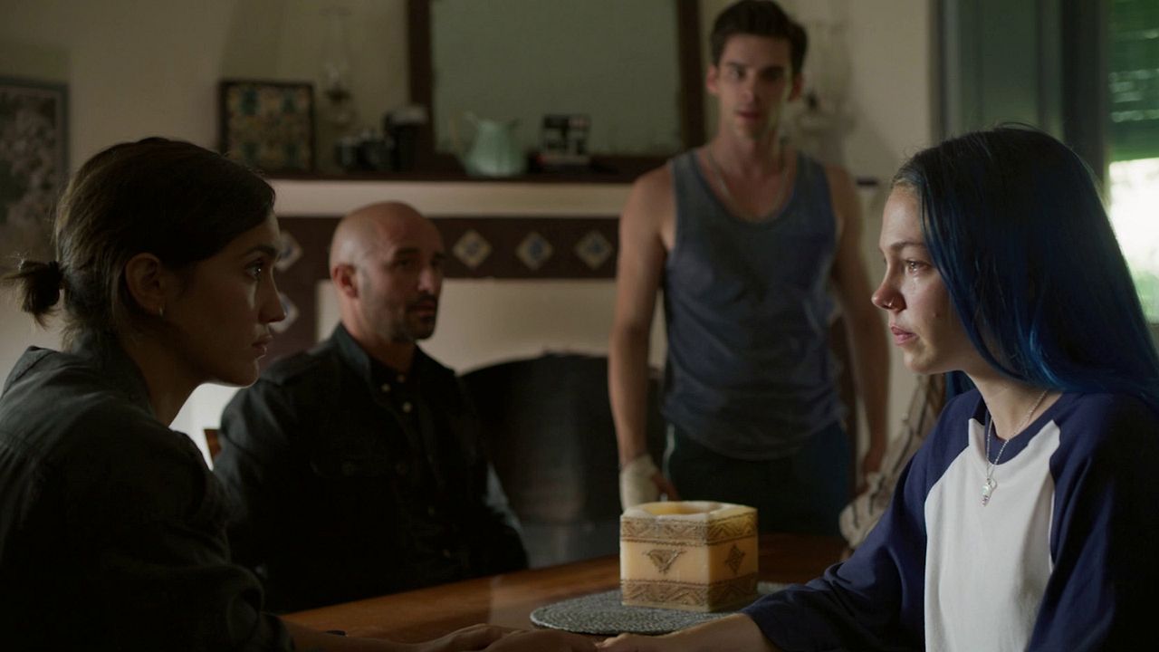 La caza : Foto Megan Montaner, Álvaro Rico