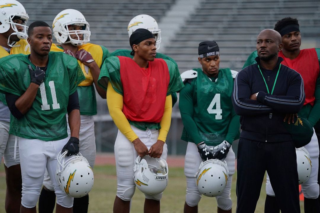 All American : Foto Spence Moore II