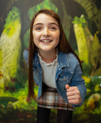 Póster Eva Whittaker