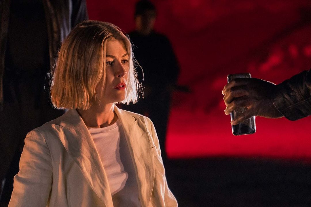 Descuida, yo te cuido : Foto Rosamund Pike