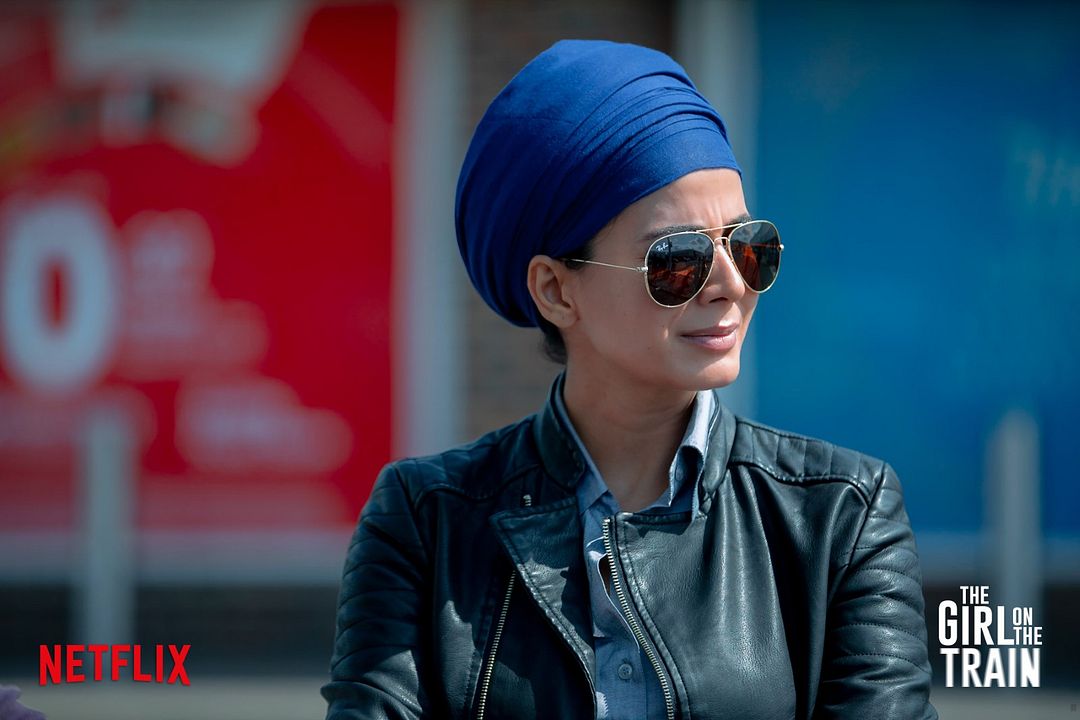 Mira, la chica del tren : Foto