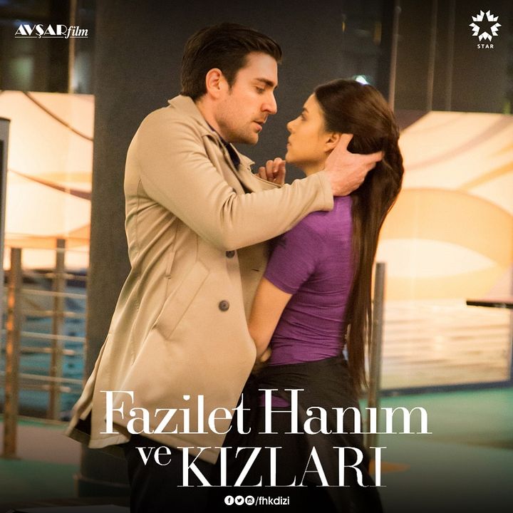 La señora Fazilet y sus hijas : Póster