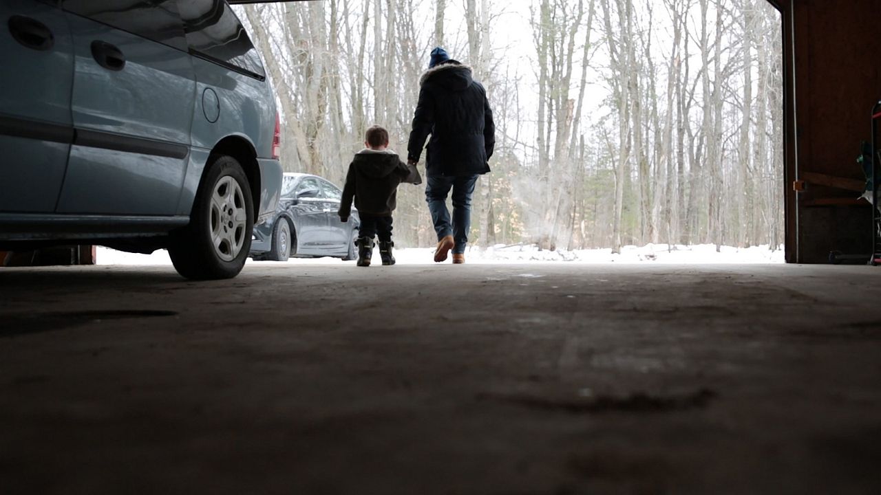 North By Current : Foto