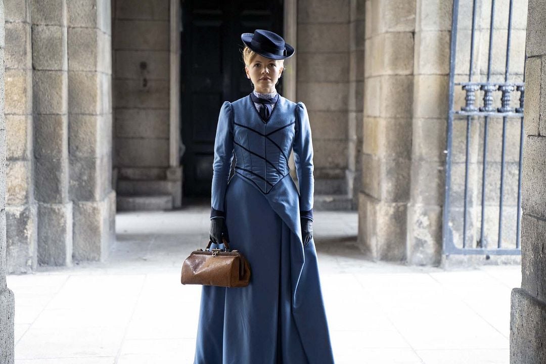 Miss Scarlet and The Duke : Foto Kate Phillips