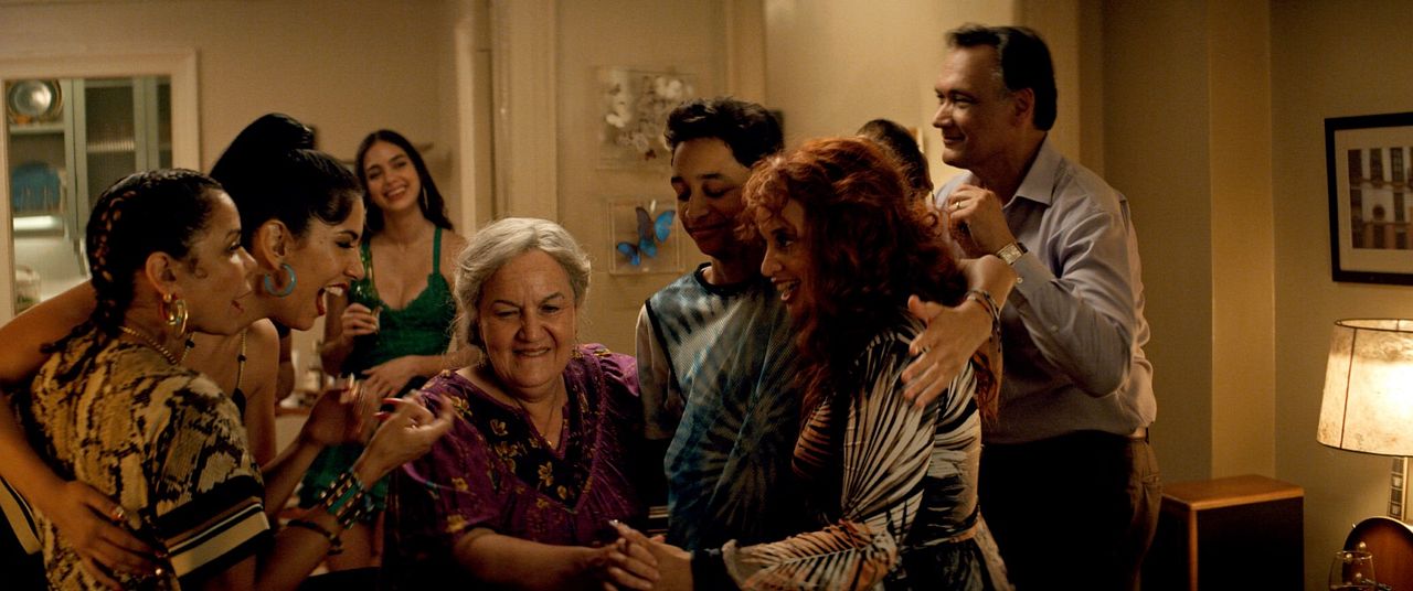 En el barrio : Foto Gregory Diaz IV, Olga Merediz, Daphne Rubin-Vega, Jimmy Smits, Stephanie Beatriz, Dascha Polanco, Melissa Barrera